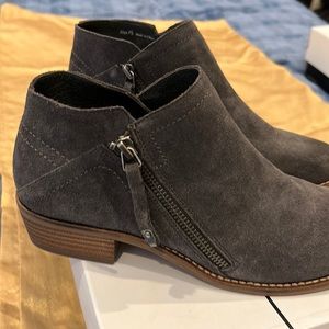 Dolce vita suede boots